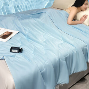 Spandex Cool Silk Summer Quilt Ice Cream Airable Cover Machine Washable Summer Blanket